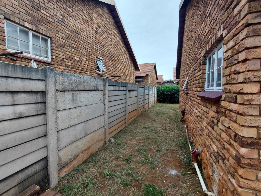 2 Bedroom Property for Sale in Doringkruin North West